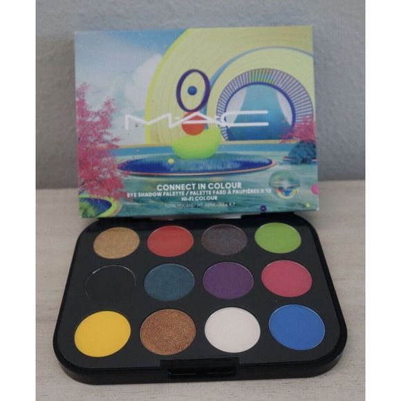 MAC Women's - Connect In Color - Hi-Fi Color- Eye Shadow Palette - Picture 1 of 6